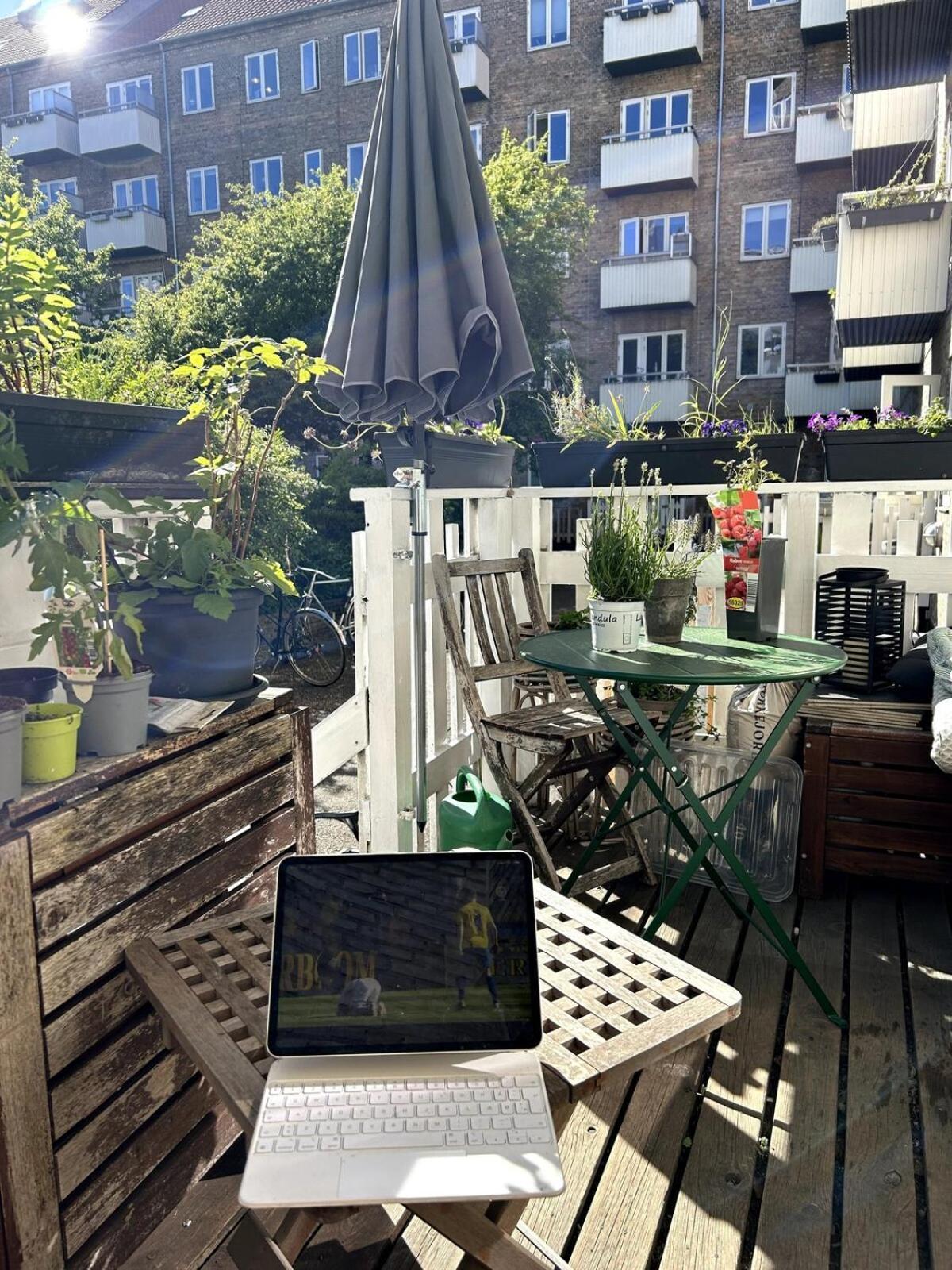 Lägenhet Lovely With Patio Köpenhamn